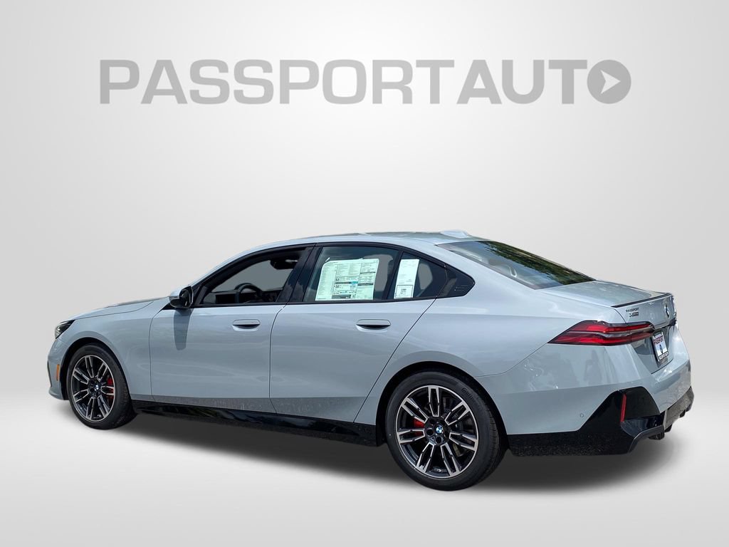 New 2027 BMW 530i xDrive w/ M Sport Package AWD/4WD image 3