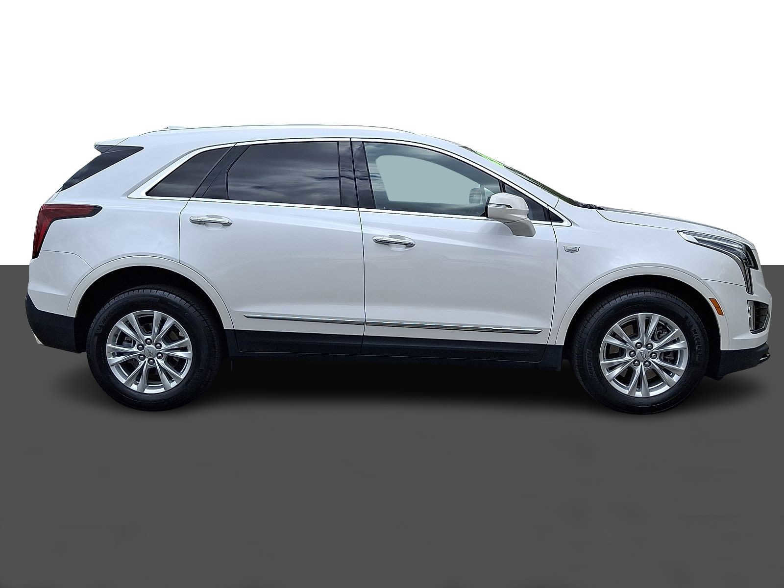 Used 2023 Cadillac XT5 Luxury AWD/4WD image 7