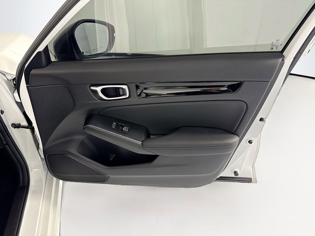 Certified 2025 Honda Civic Sport image 26
