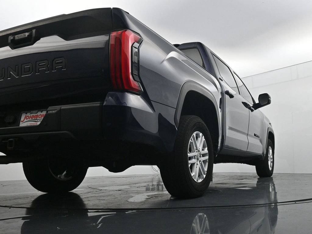Used 2023 Toyota Tundra SR5 w/ SR5 Premium Package AWD/4WD image 32