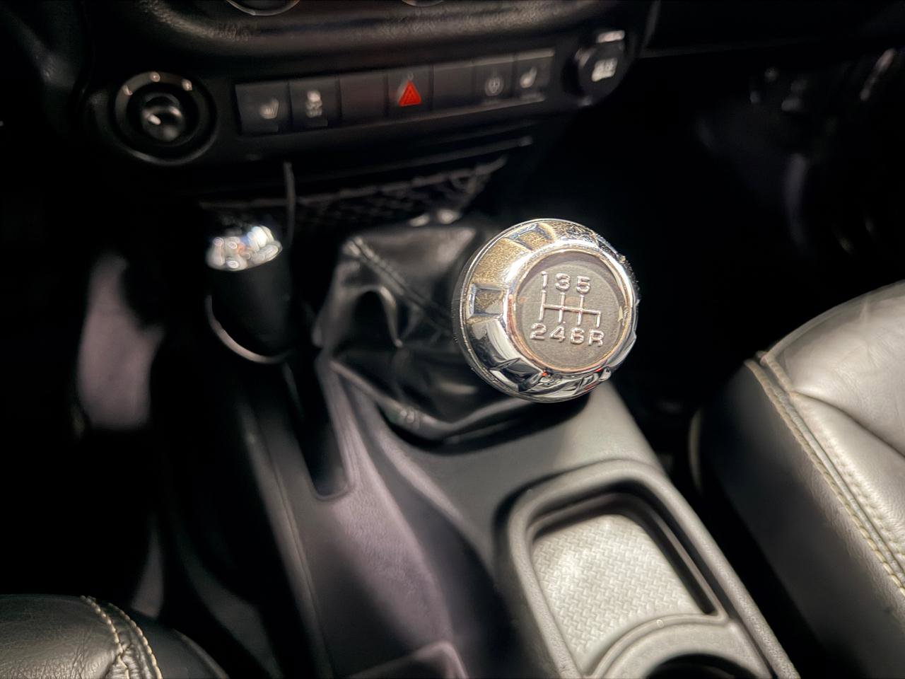 Used 2014 Jeep Wrangler Sahara w/ Connectivity Group AWD/4WD image 34