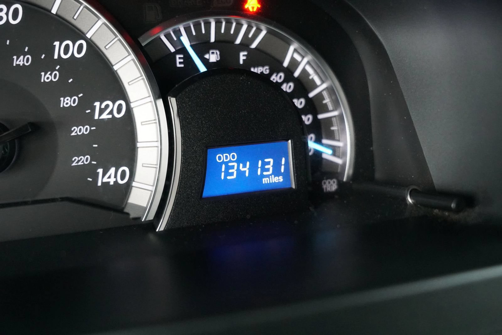Used 2013 Toyota Camry SE FWD image 19