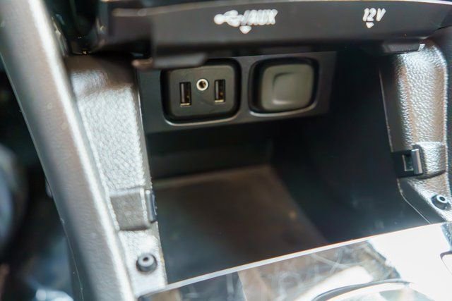 Used 2022 Buick Encore Preferred w/ Safety Package image 31