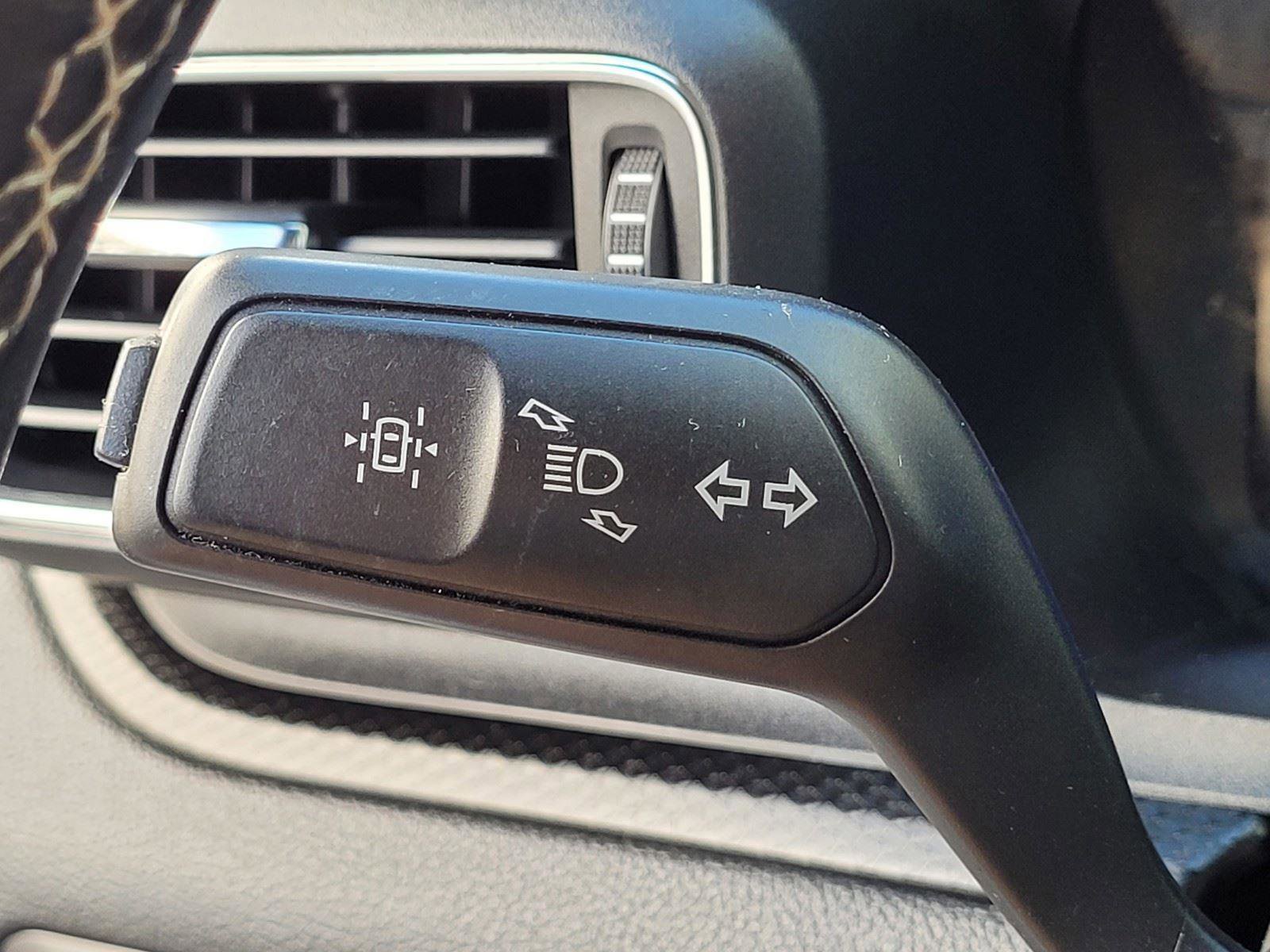 Used 2020 Ford Explorer ST w/ ST Street Pack image 34