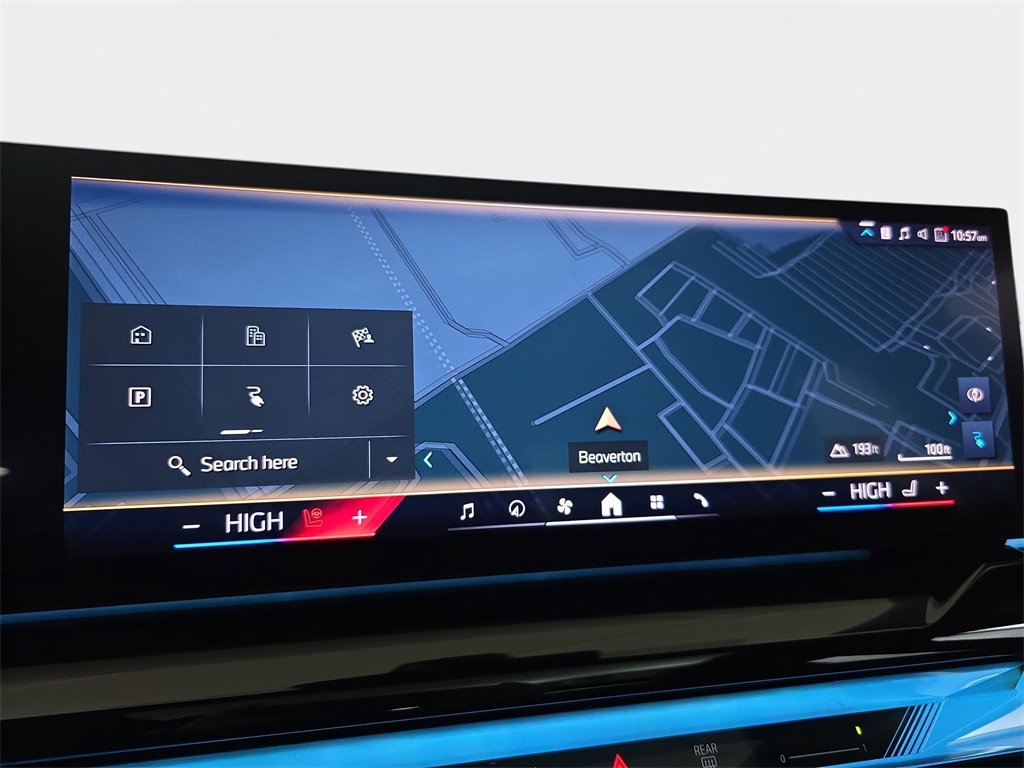 Used 2025 BMW i5 xDrive40 w/ Premium Package image 25