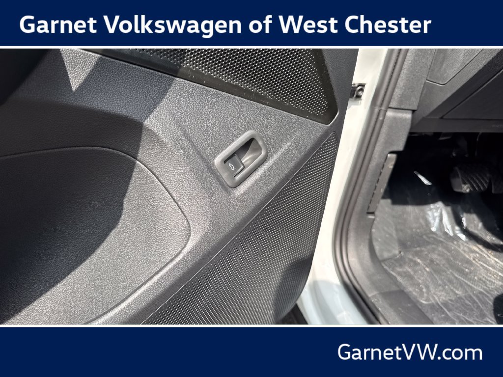New 2026 Volkswagen Tiguan SE AWD/4WD image 13