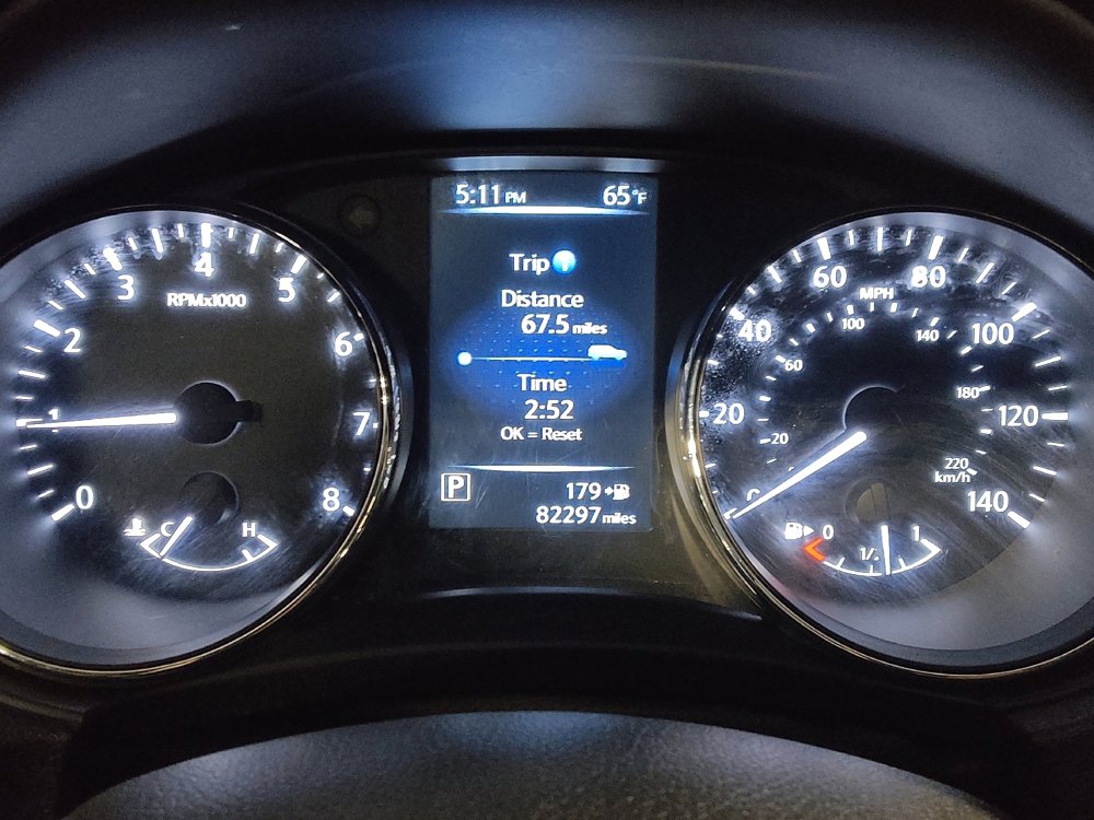 Used 2017 Nissan Rogue S image 23