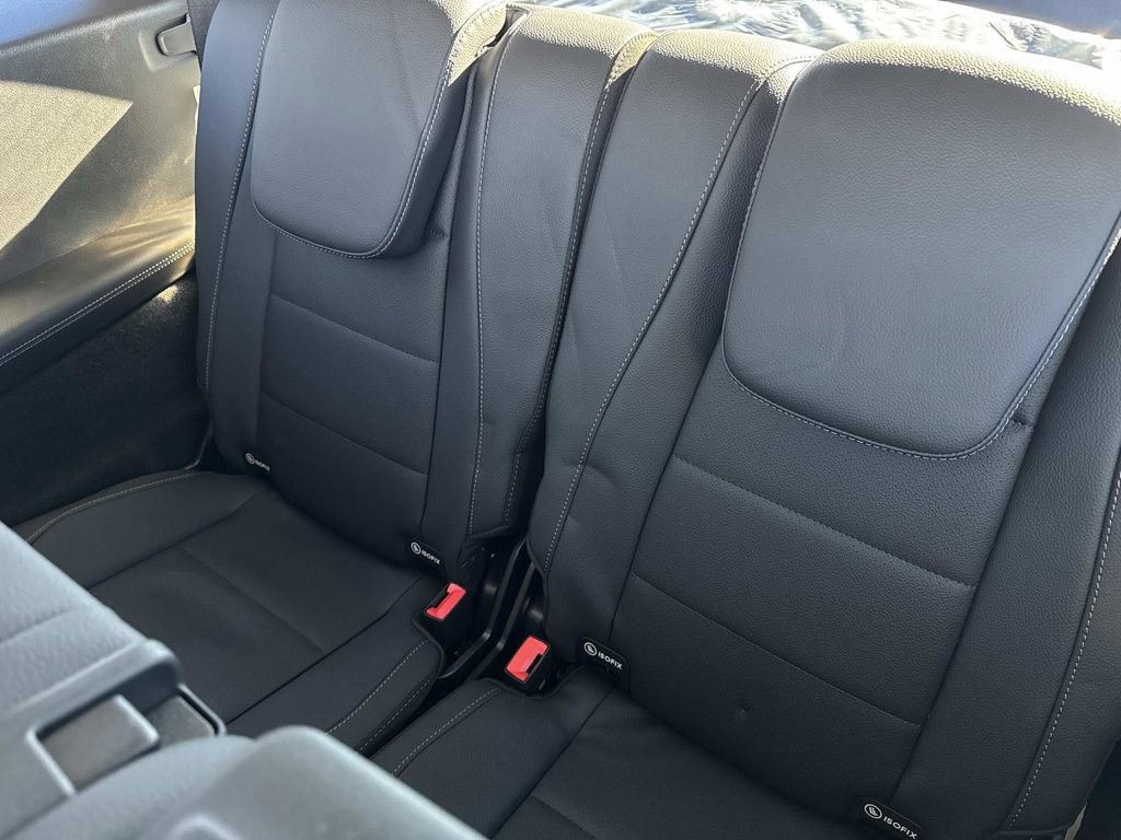 New 2026 Mercedes-Benz GLS 450 4MATIC image 15