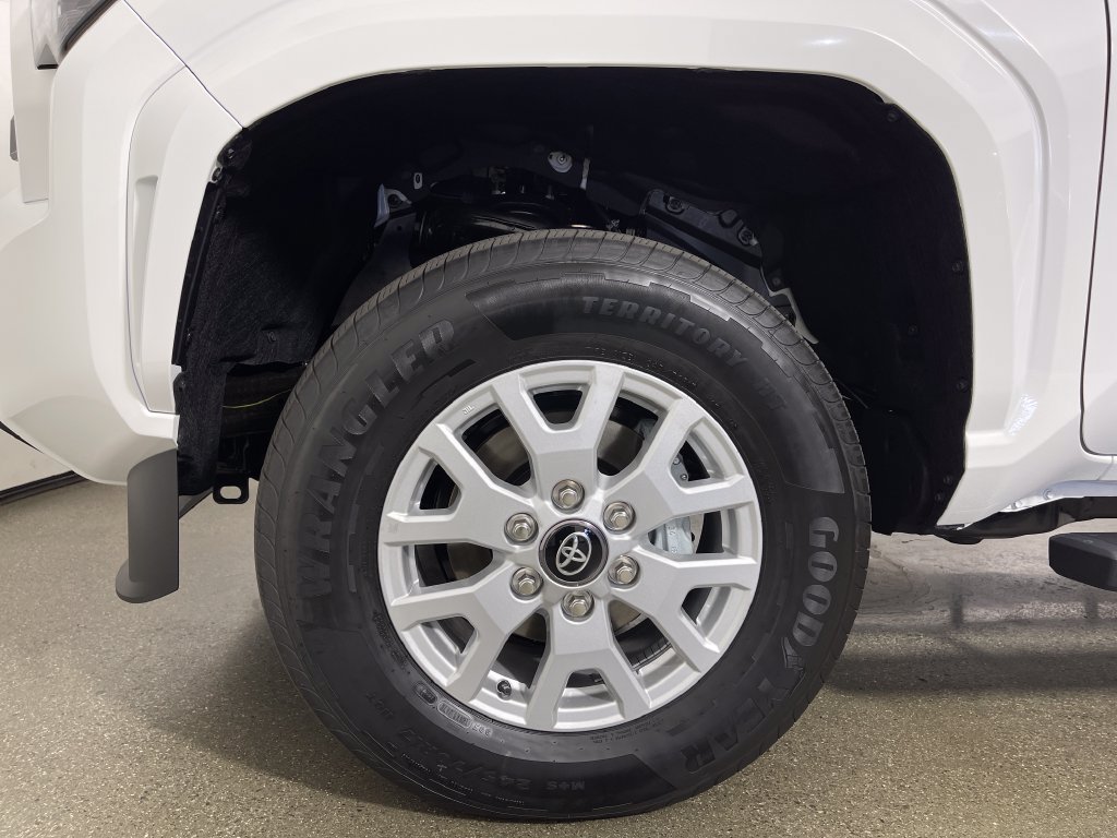 New 2026 Toyota Tacoma SR5 AWD/4WD image 11