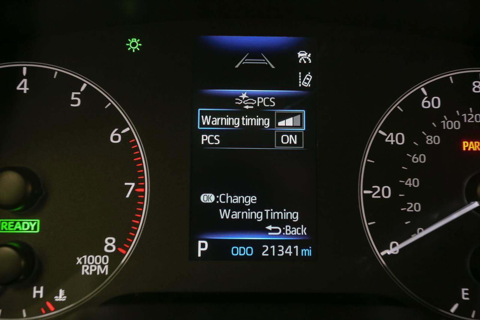 Used 2024 Toyota Corolla Cross AWD Hybrid image 38