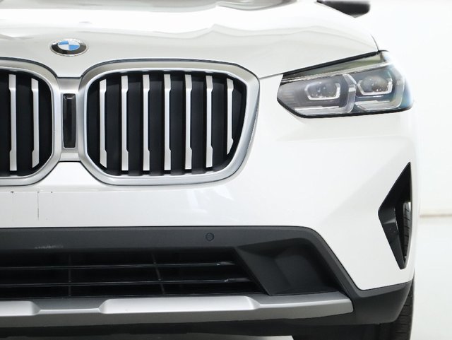 Used 2022 BMW X3 xDrive30i w/ Premium Package 2 AWD/4WD image 9