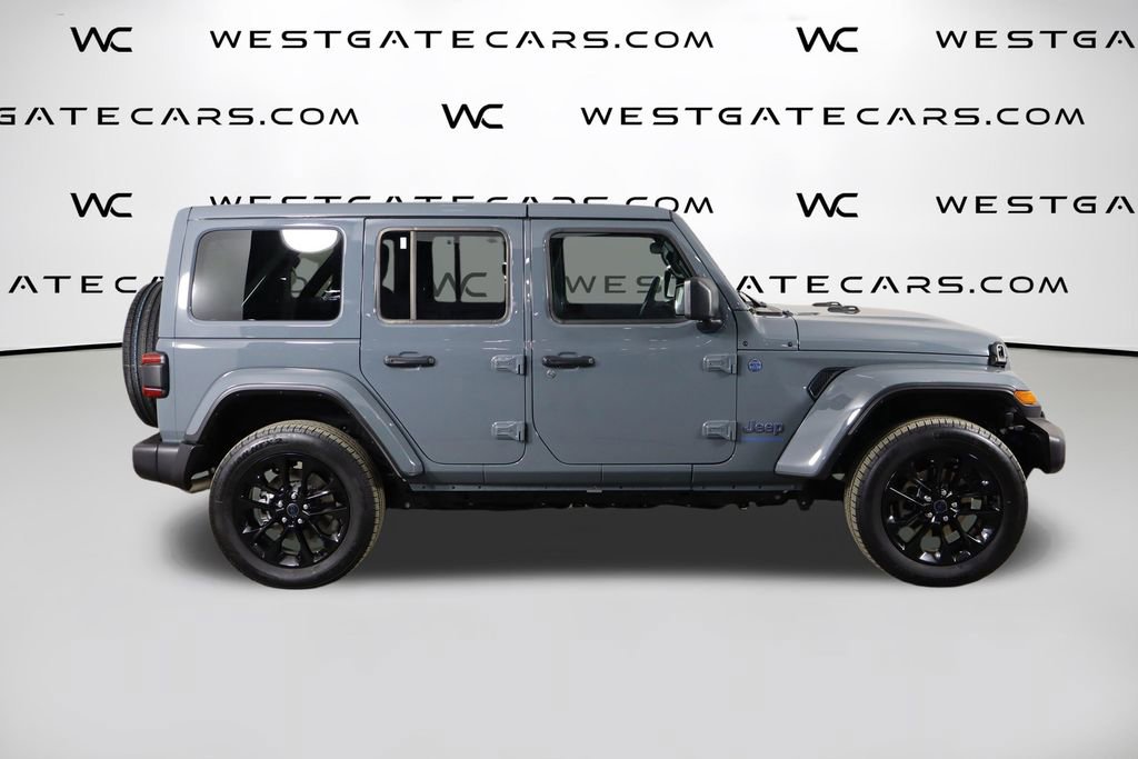 Used 2025 Jeep Wrangler Unlimited Sahara w/ Safety Group image 52