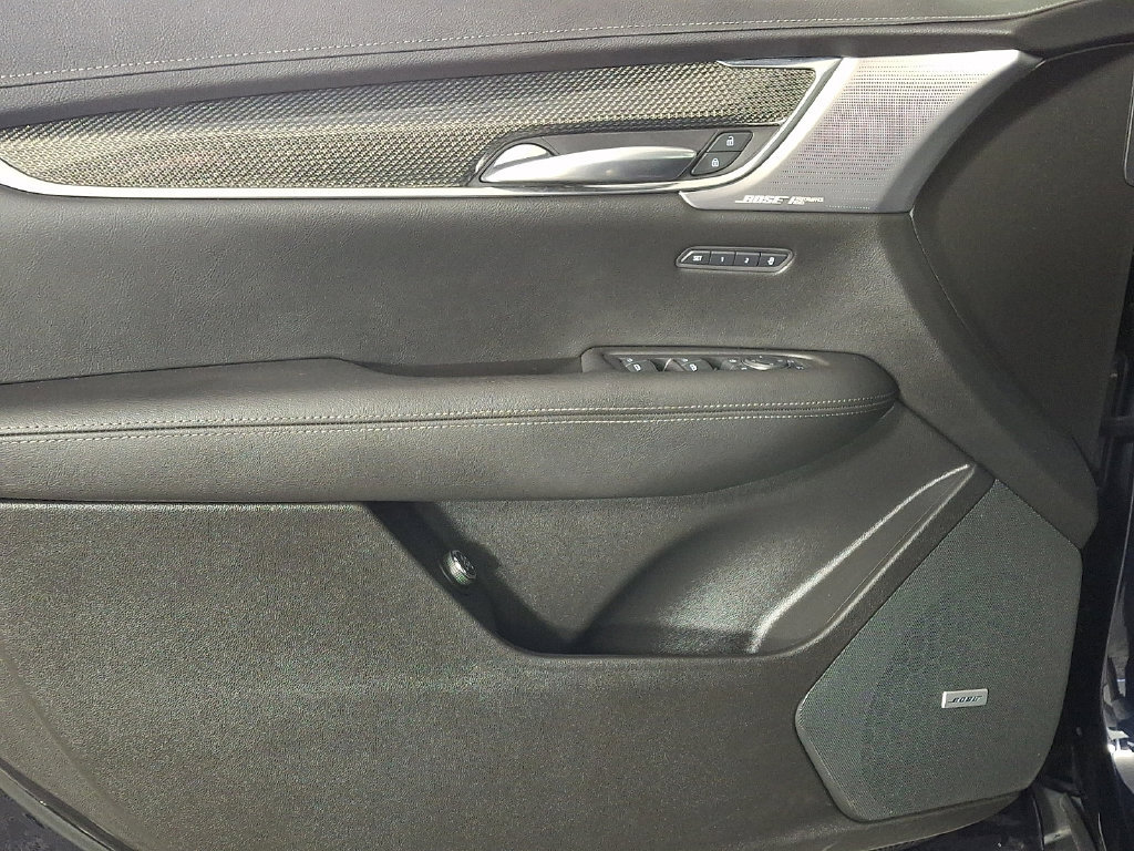Used 2021 Cadillac XT5 Sportv AWD/4WD image 14