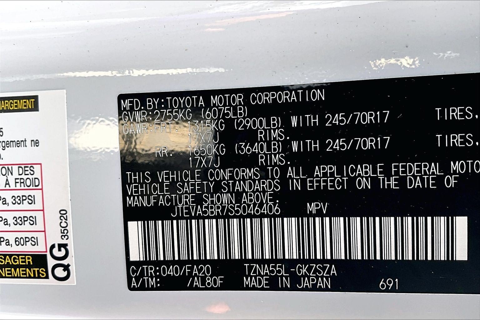 Used 2025 Toyota 4Runner SR5 AWD/4WD image 30