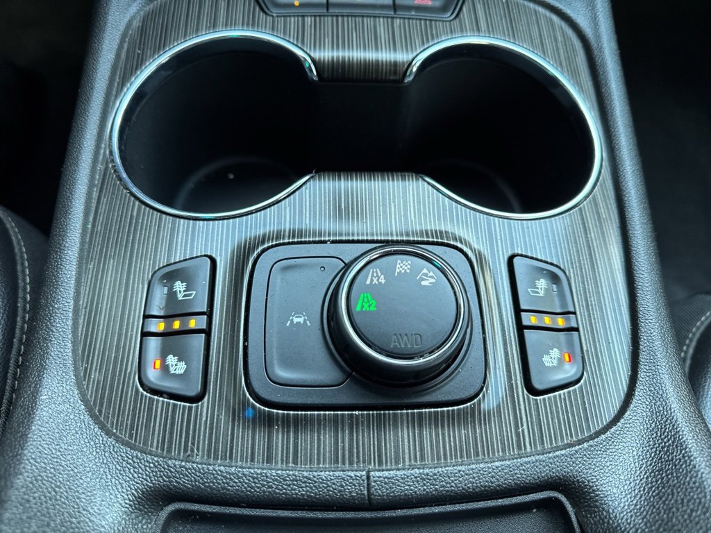 Used 2023 GMC Acadia SLT image 14