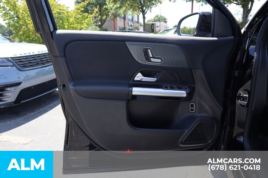 Used 2025 Mercedes-Benz GLA 250 image 15