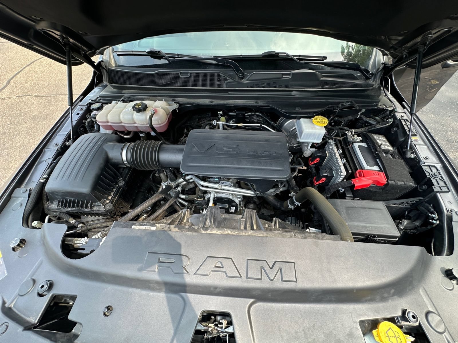 Used 2024 RAM 1500 Big Horn AWD/4WD image 44