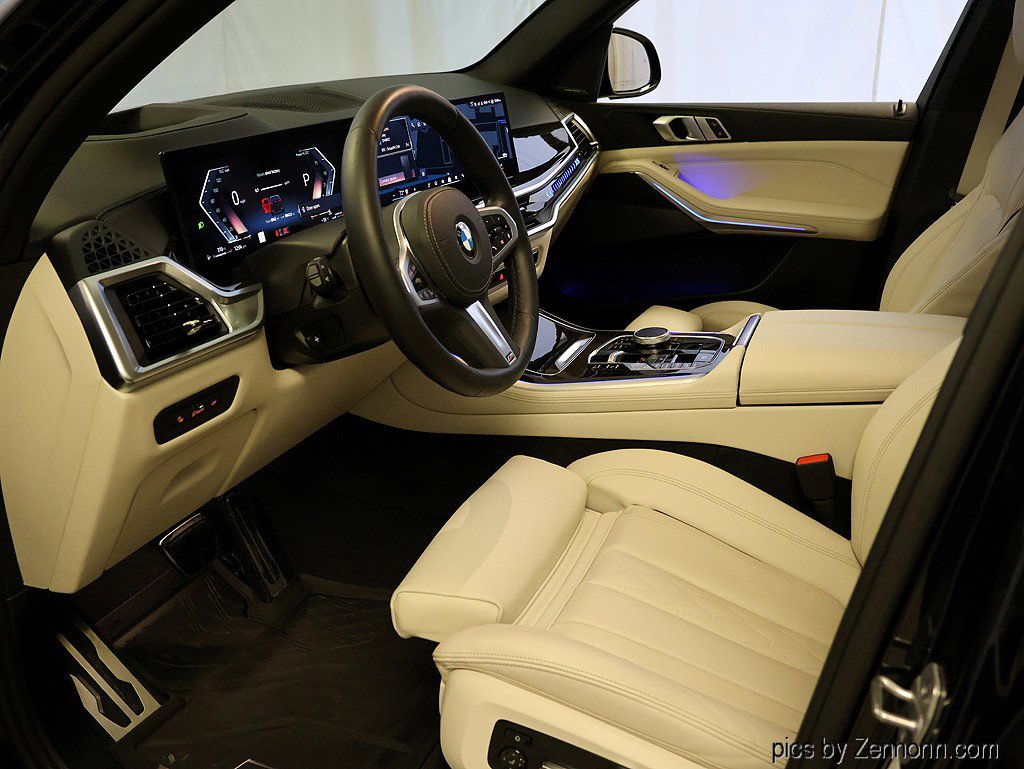 Certified 2024 BMW X5 xDrive40i w/ M Sport Package image 11