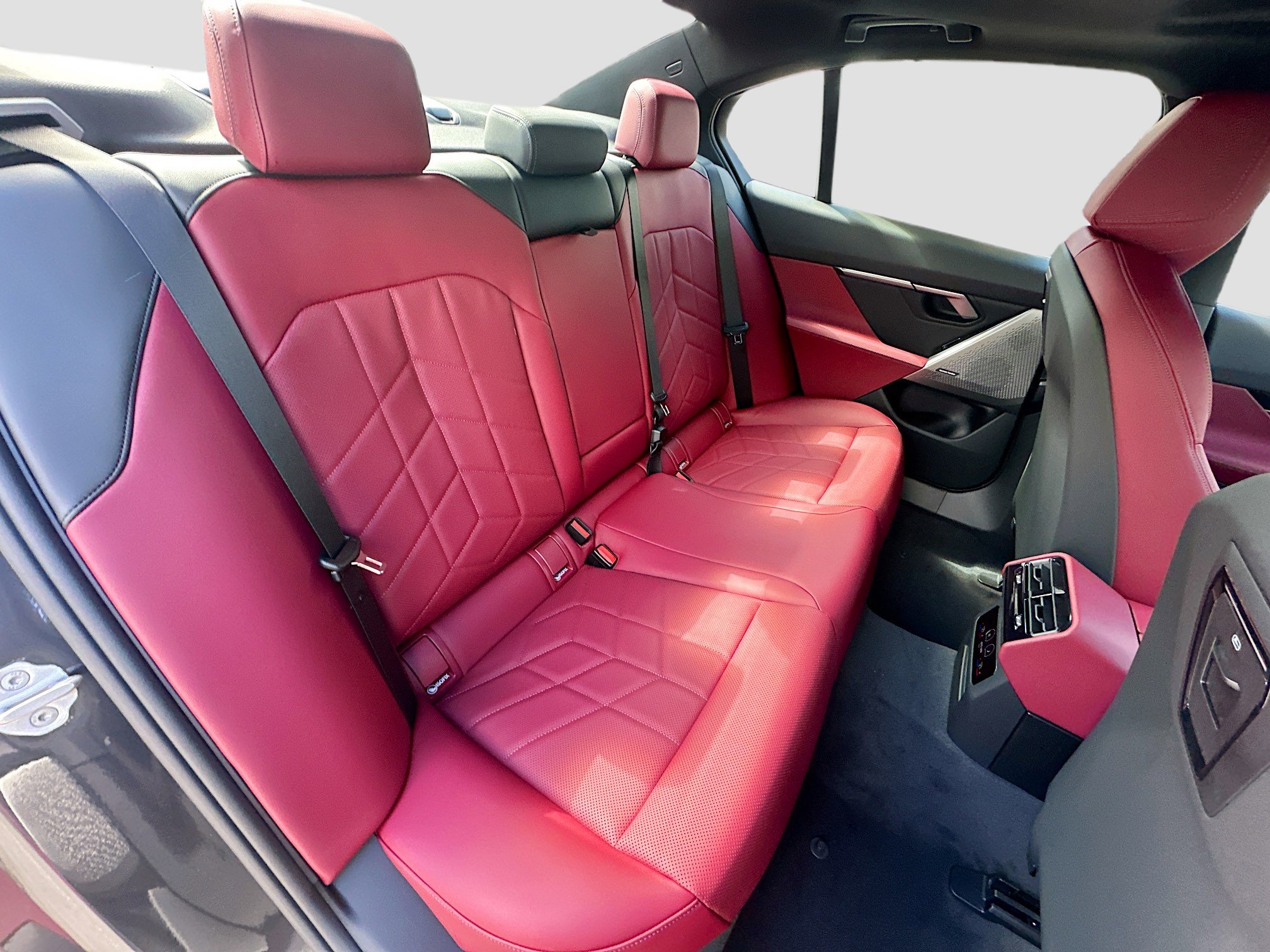 New 2026 BMW 530i w/ Premium Package image 22