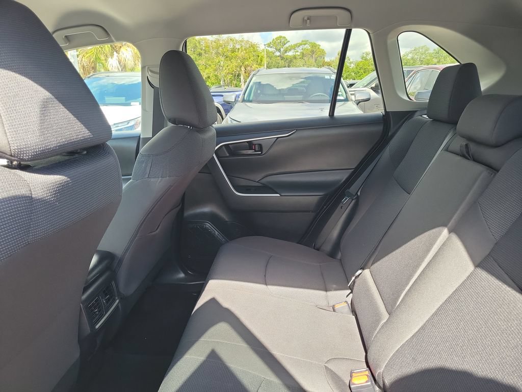 Certified 2025 Toyota RAV4 LE FWD image 24