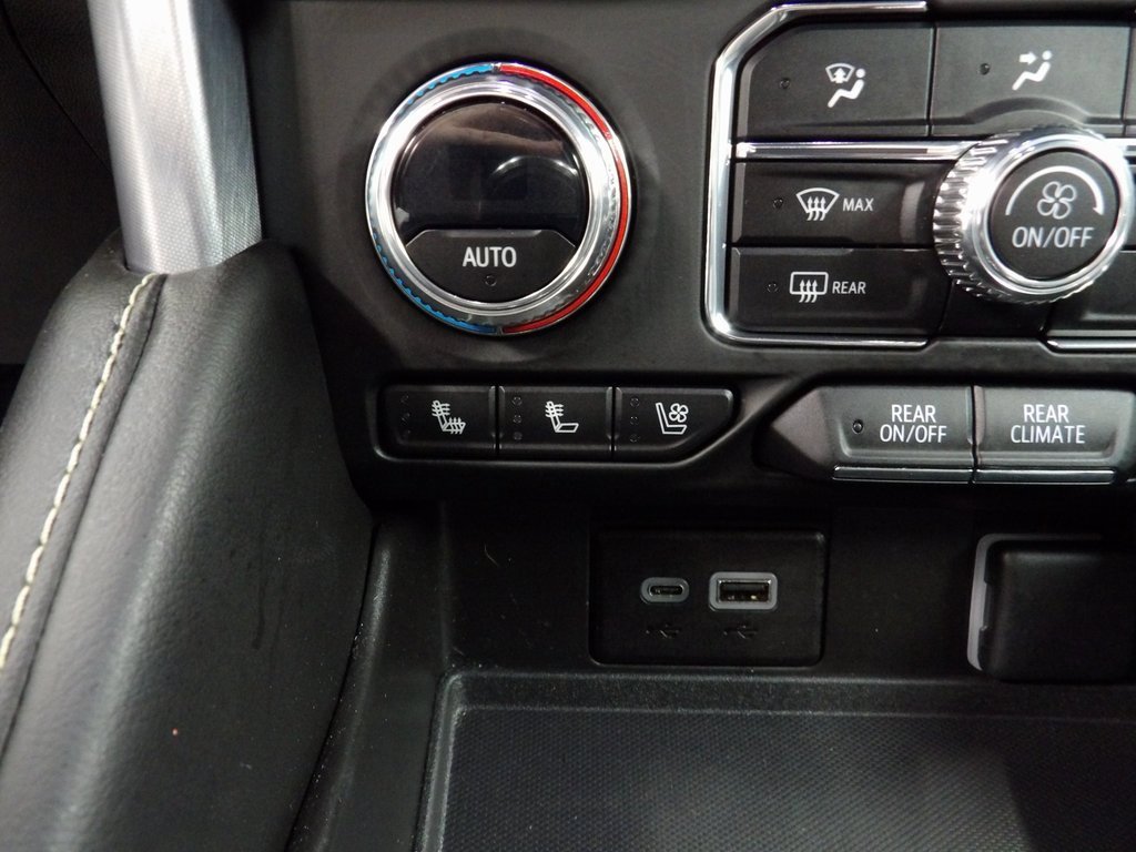 Used 2023 GMC Yukon SLT image 54