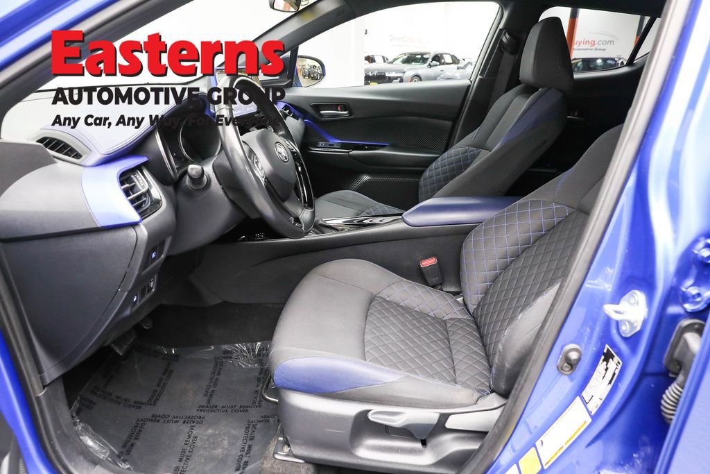 Used 2021 Toyota C-HR XLE image 14