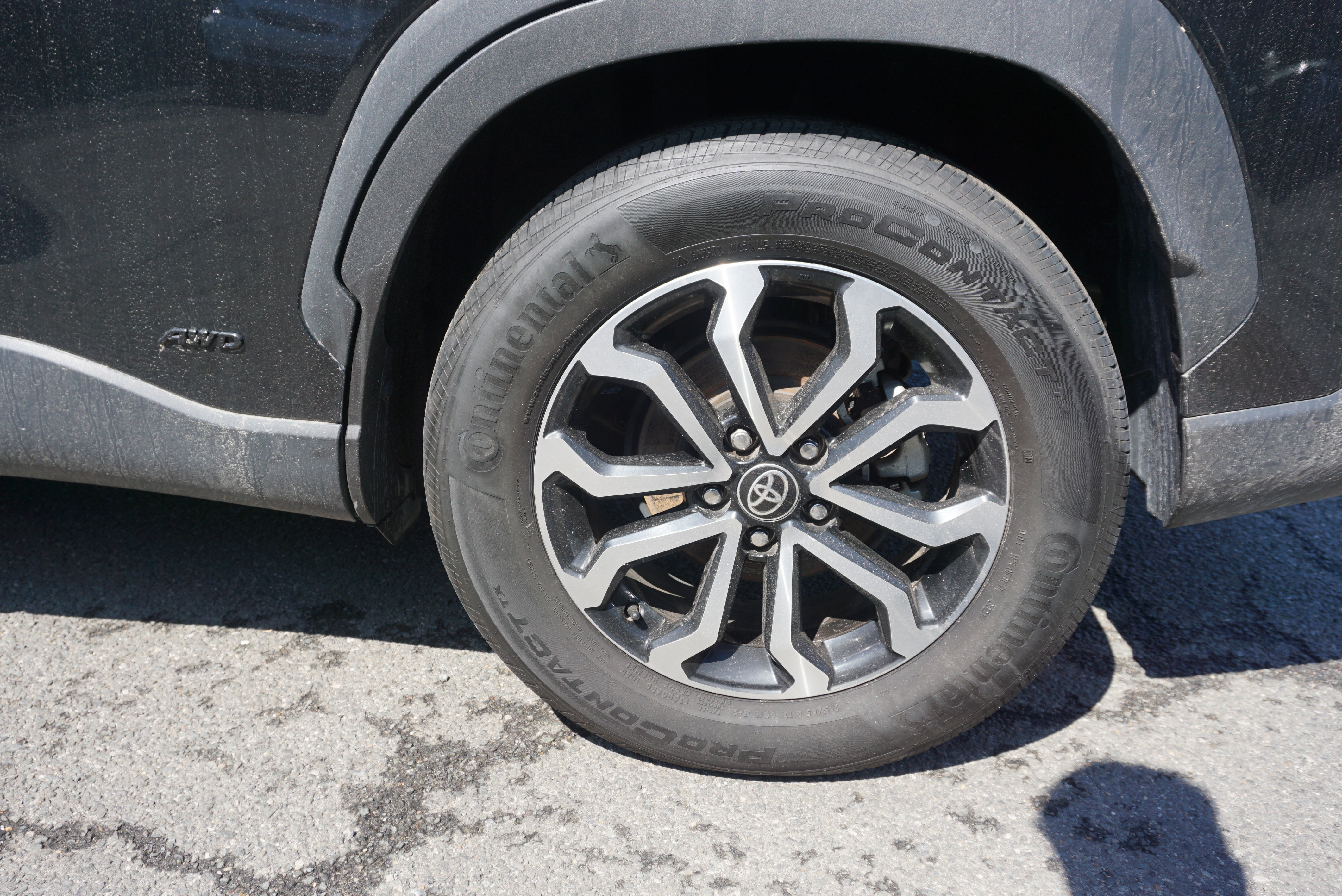 Used 2023 Toyota Corolla Cross S image 6