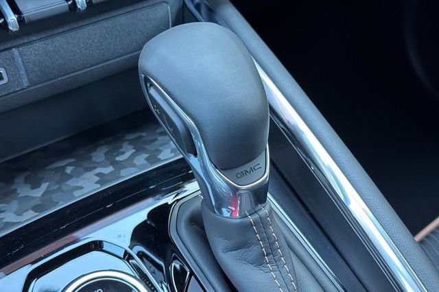 New 2026 GMC Canyon AT4 image 24