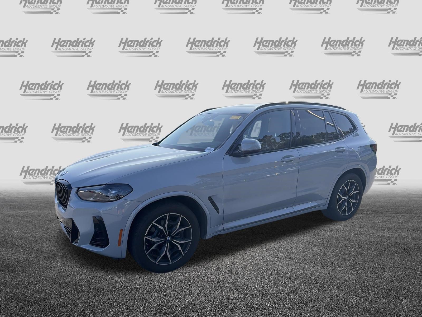 Used 2024 BMW X3 xDrive30i w/ Premium Package w/ZPA AWD/4WD image 6