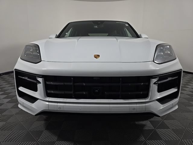 New 2025 Porsche Cayenne S AWD/4WD image 10