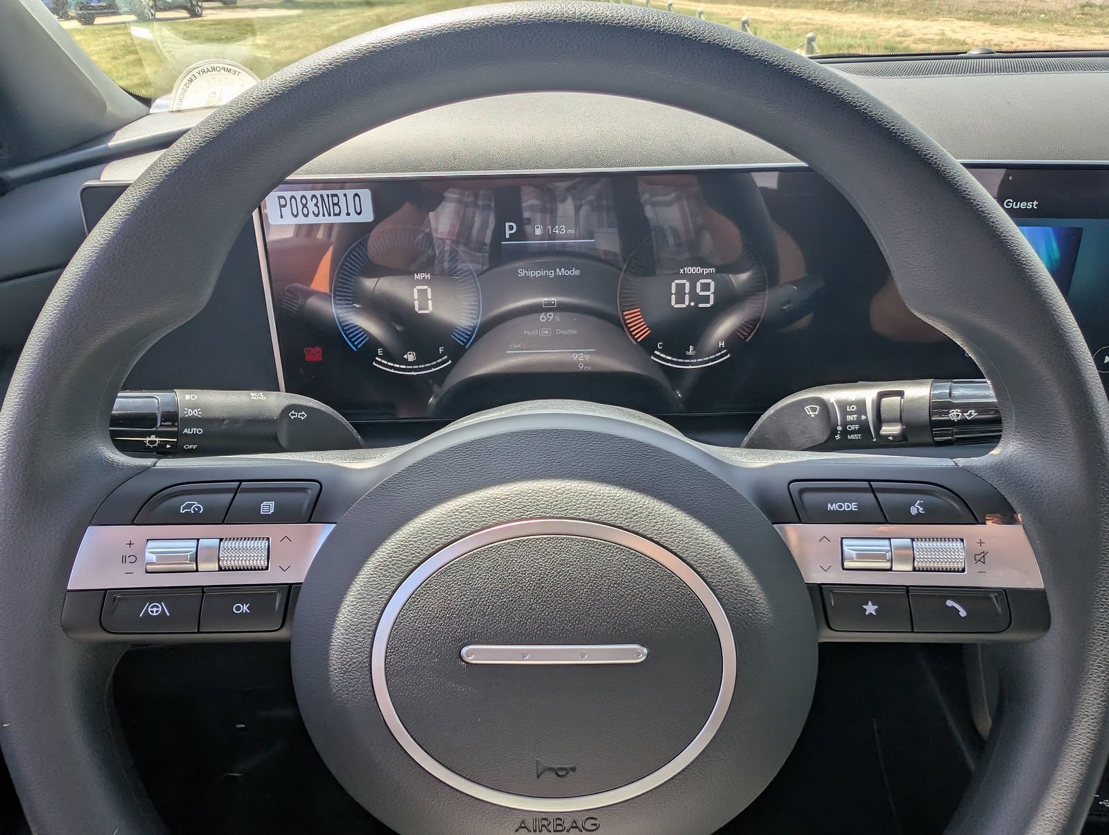 Certified 2025 Hyundai Santa Cruz SE FWD image 9
