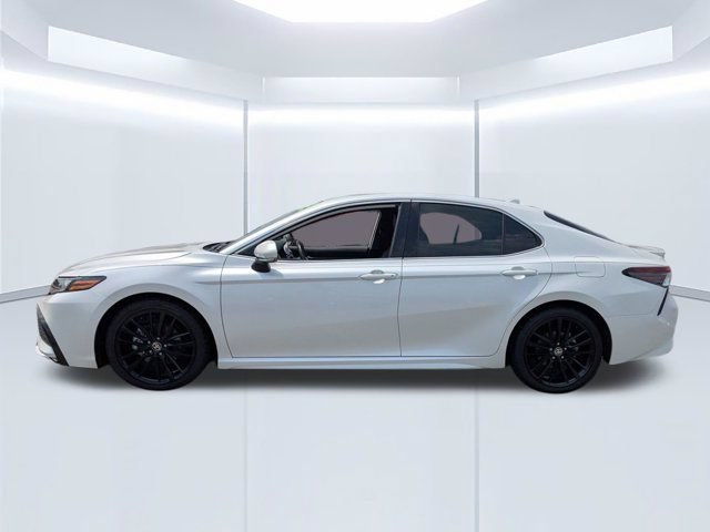 Used 2024 Toyota Camry XSE w/ Navigation Package FWD image 7