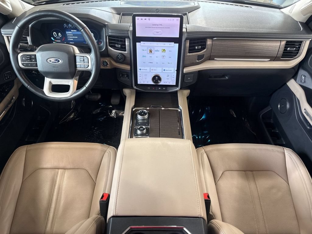 Used 2024 Ford Expedition Limited AWD/4WD image 29