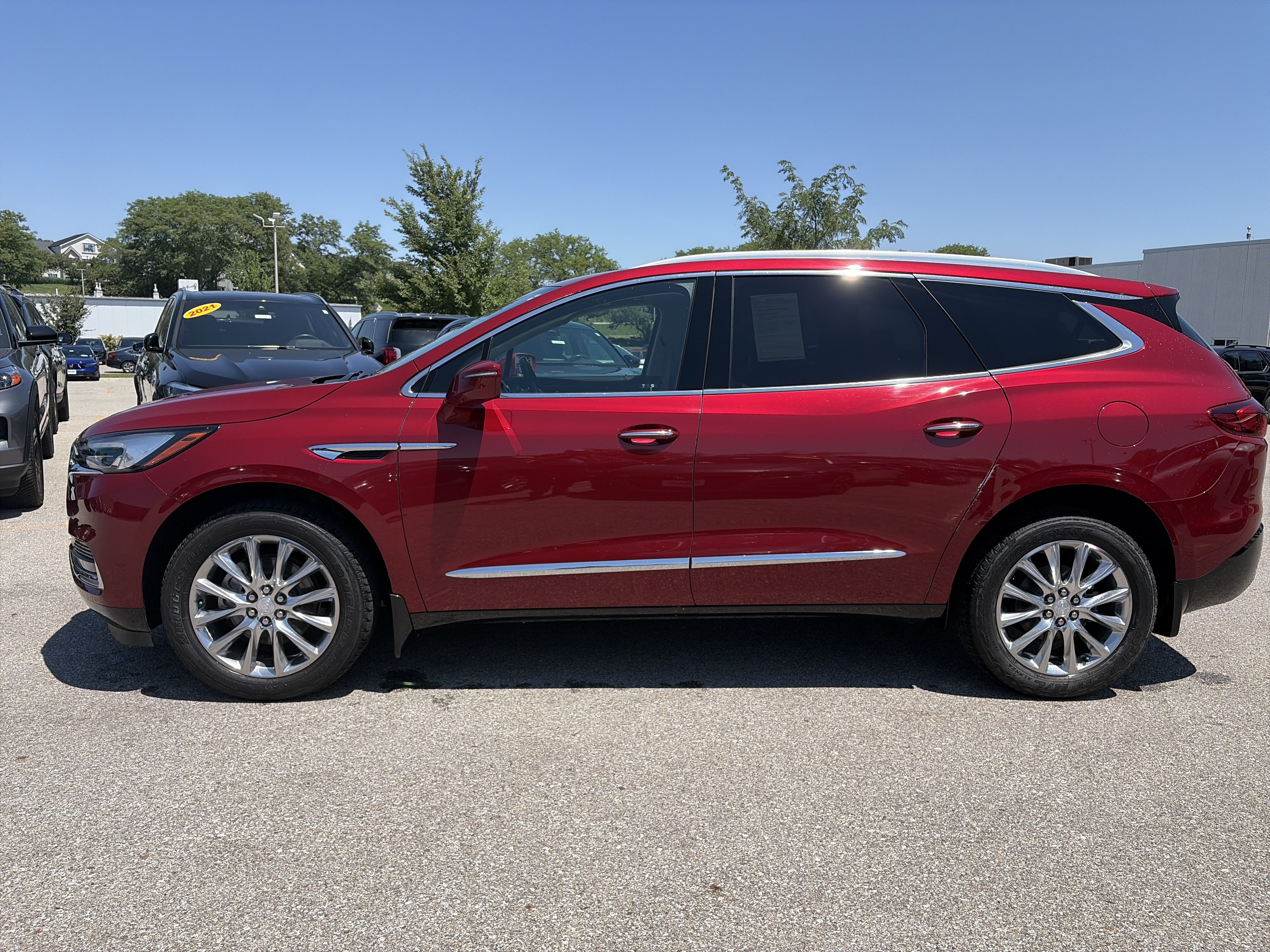 Used 2019 Buick Enclave Premium w/ Experience Buick Package AWD/4WD image 8