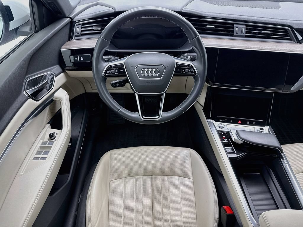 Certified 2024 Audi Q8 e-tron Premium Plus AWD/4WD image 10