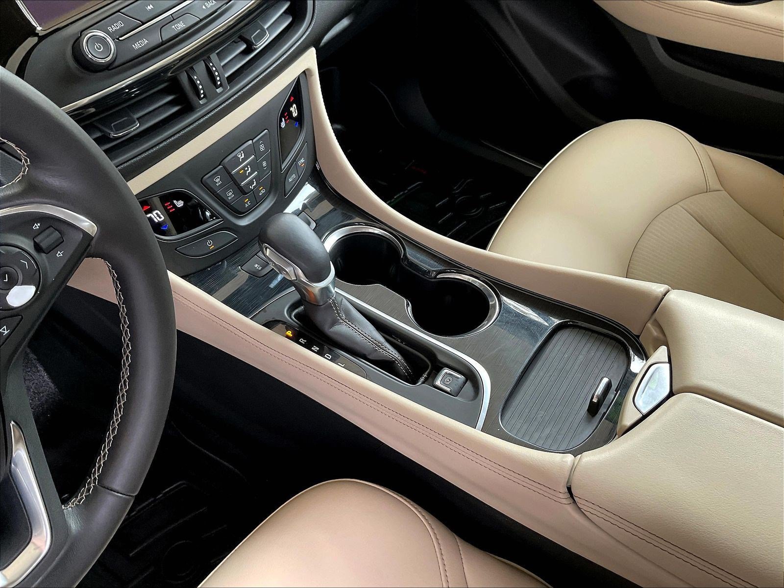 Used 2017 Buick Envision Preferred FWD image 18