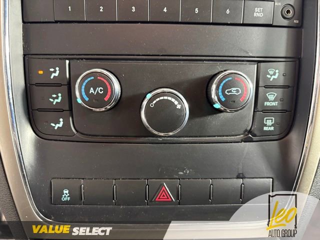 Used 2011 Jeep Grand Cherokee Laredo AWD/4WD image 14