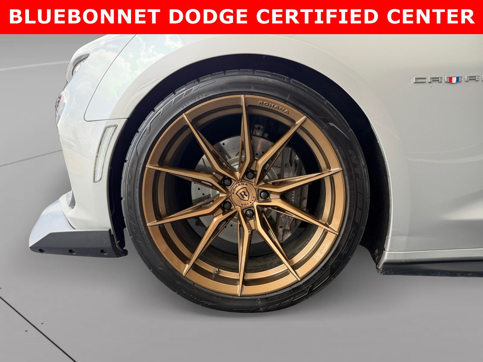 Used 2019 Chevrolet Camaro SS RWD image 9