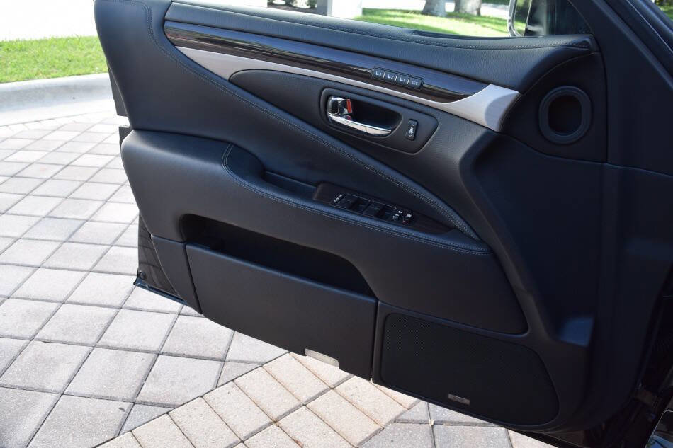 Used 2013 Lexus LS 460 AWD w/ Comfort Pkg image 74