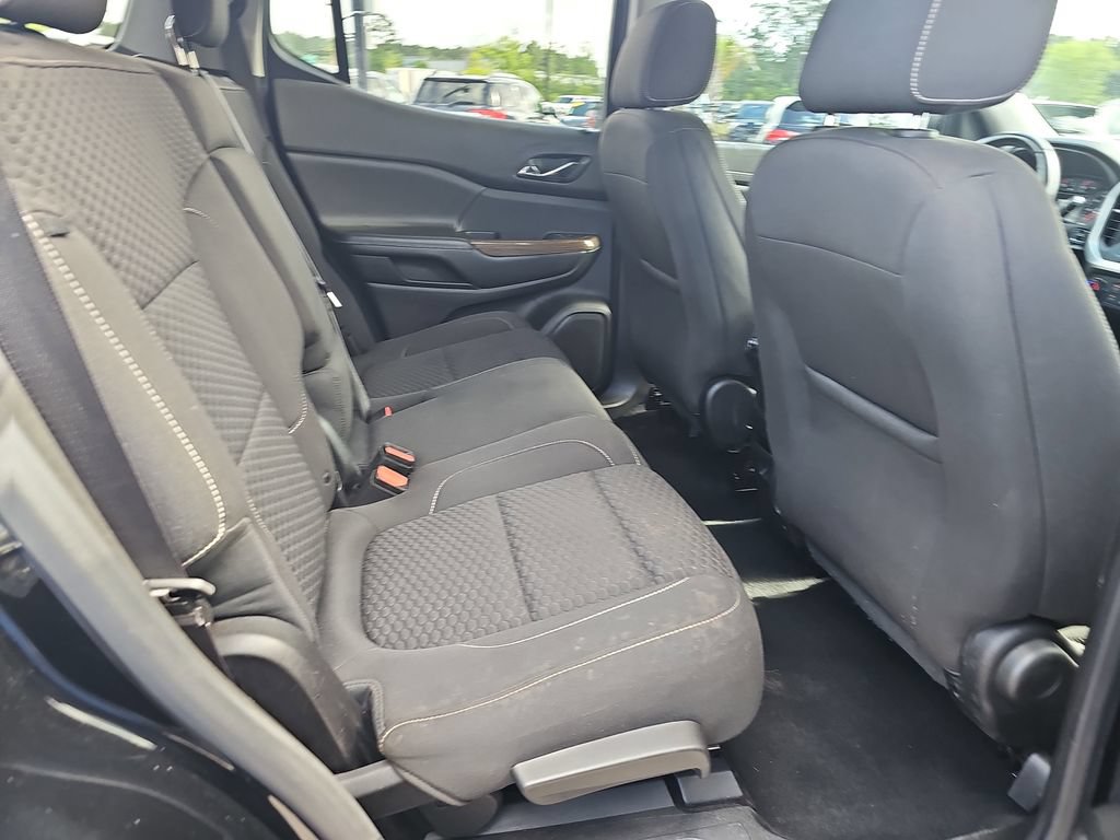 Used 2019 GMC Acadia SLE w/ LPO, Floor Liner Package FWD image 15