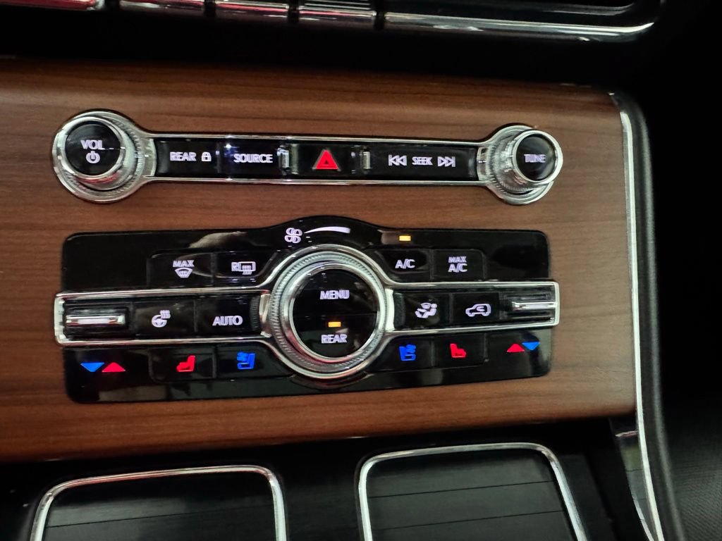 Certified 2023 Lincoln Aviator Grand Touring w/ Equipment Group 301A AWD/4WD image 64