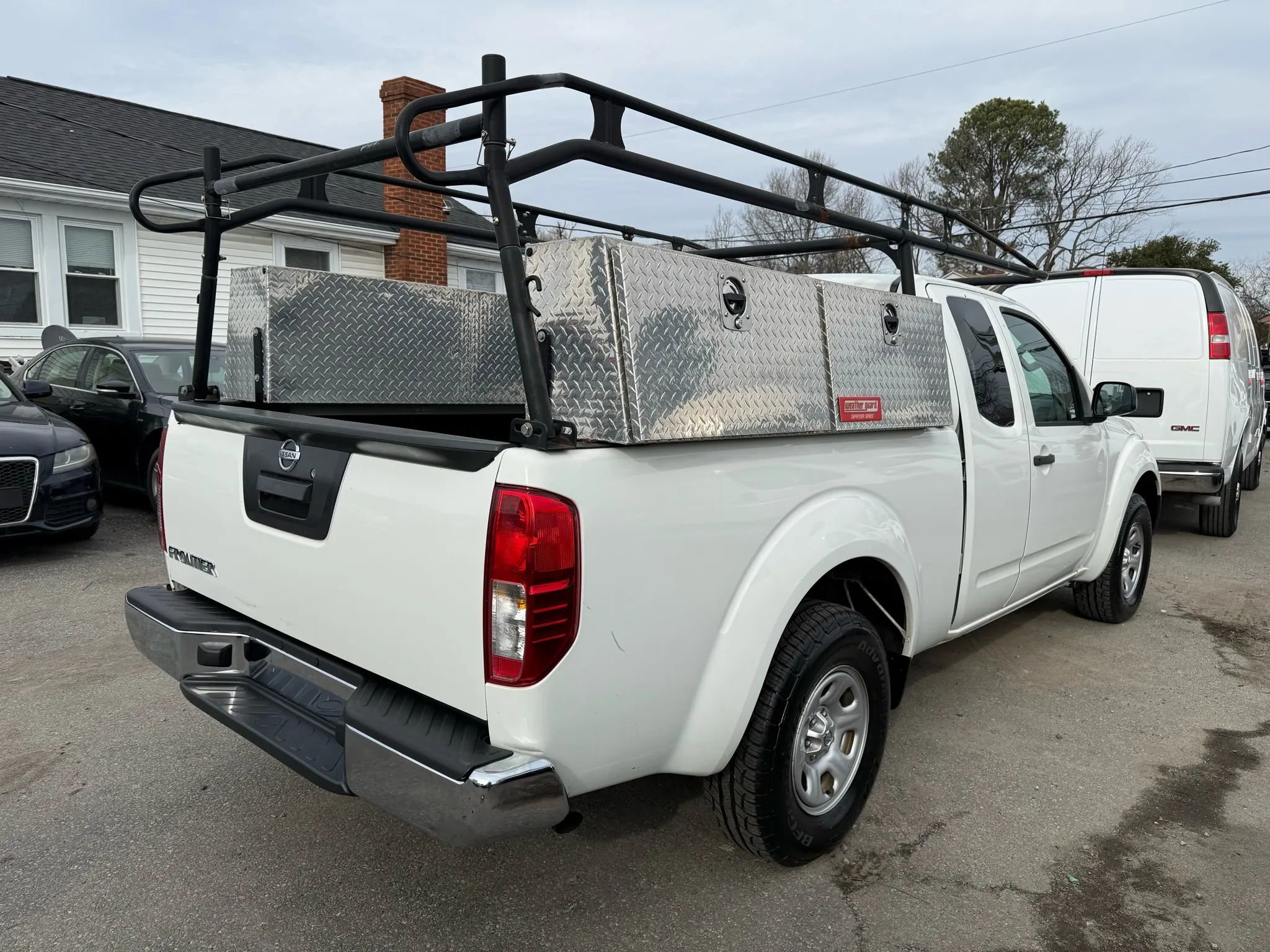 Used 2018 Nissan Frontier S image 50