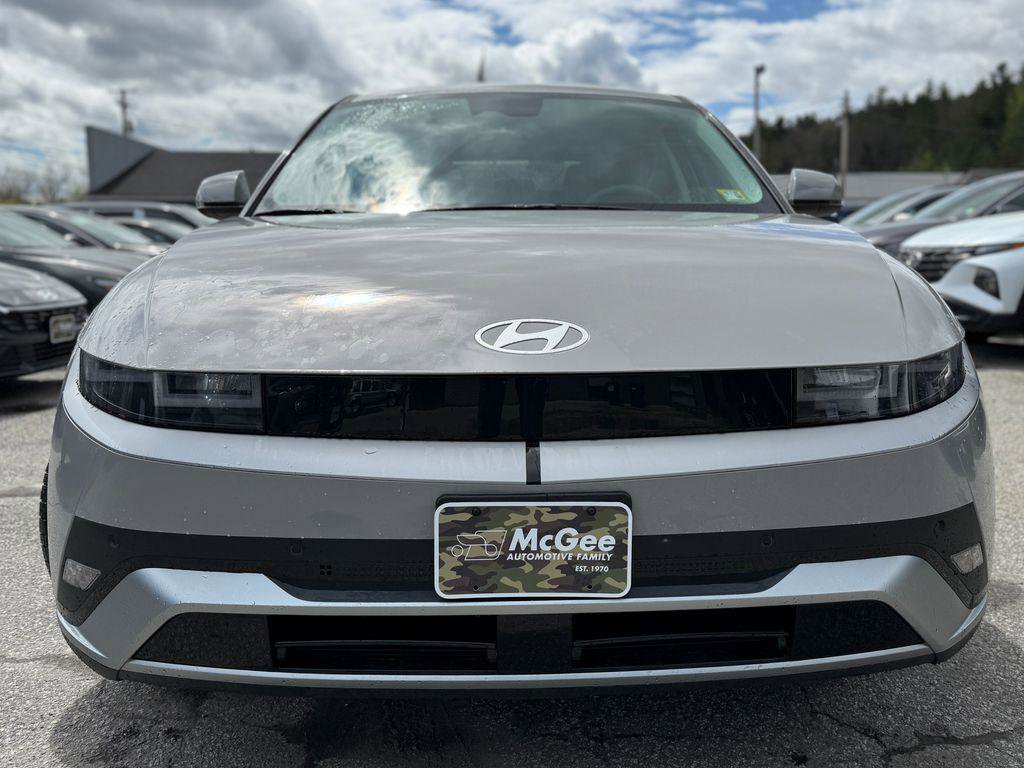 New 2026 Hyundai Ioniq 5 SE image 2