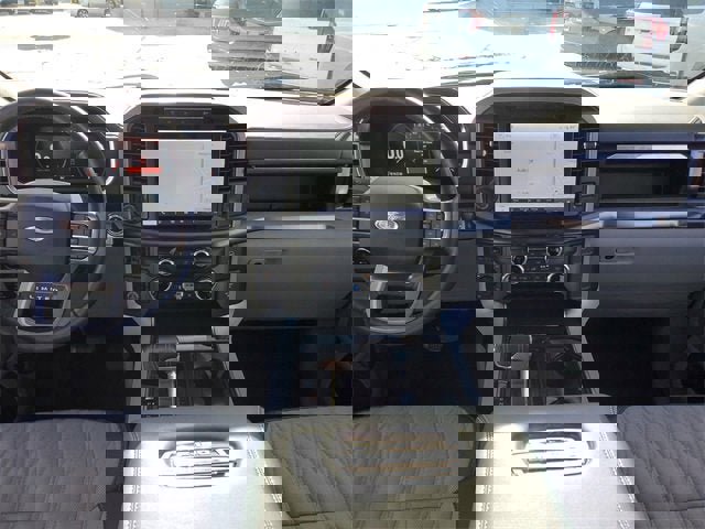 Used 2023 Ford F150 Limited image 11