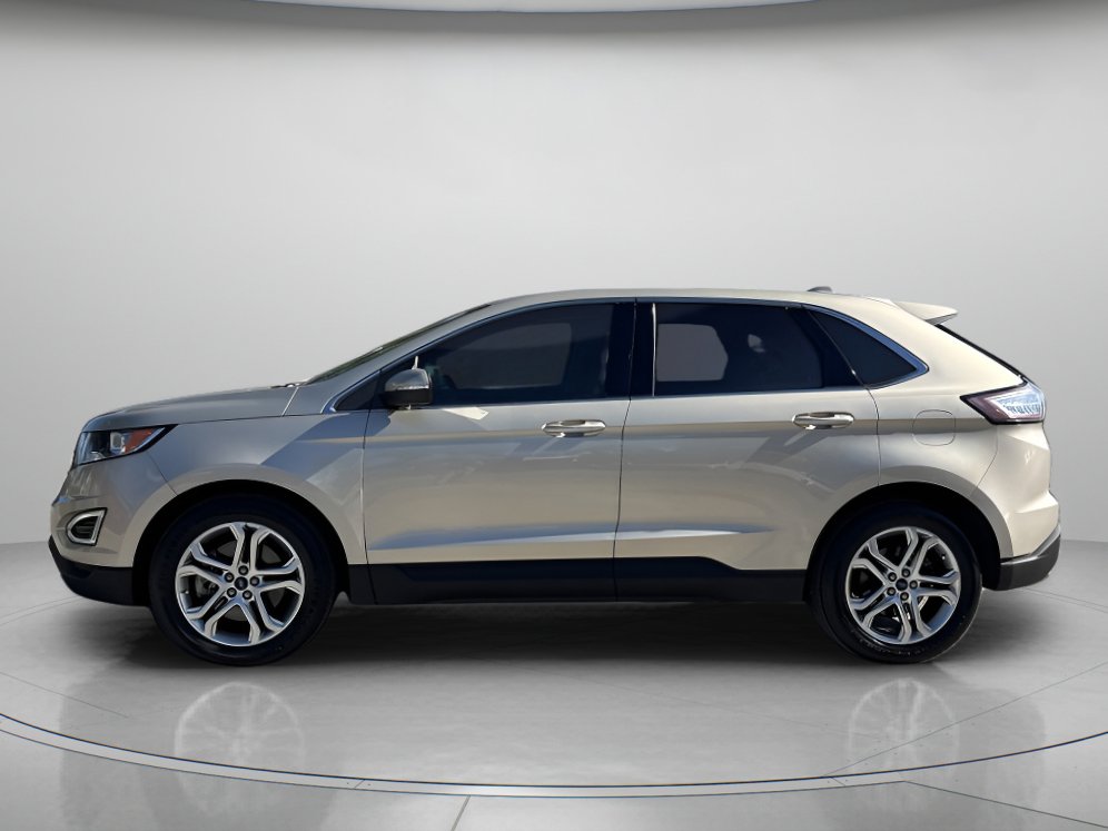 Used 2018 Ford Edge Titanium image 5