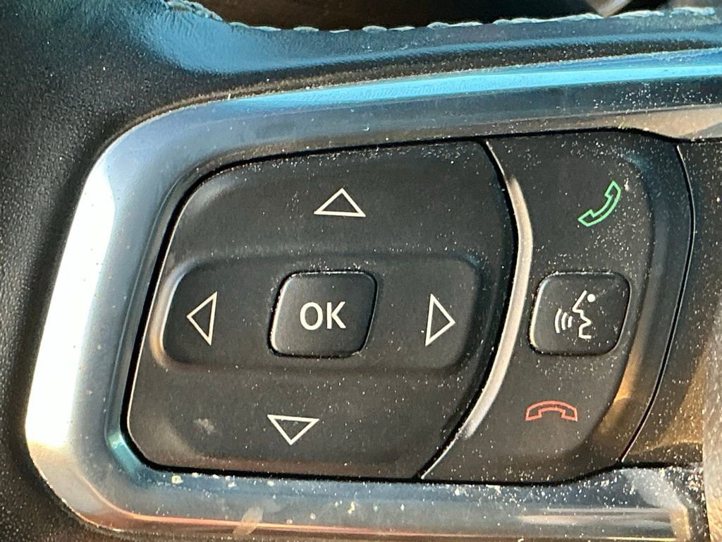 Used 2023 Jeep Wrangler Unlimited Sahara w/ Cold Weather Group image 16