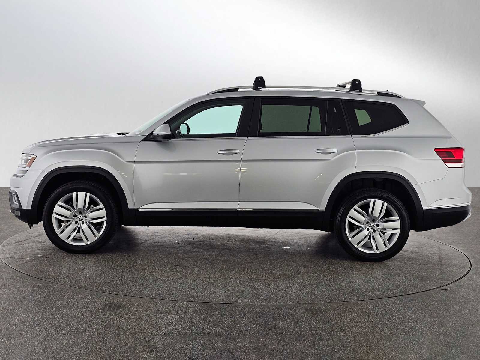 Used 2019 Volkswagen Atlas SEL FWD image 6