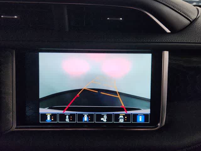 Used 2023 GMC Yukon Denali AWD/4WD image 18