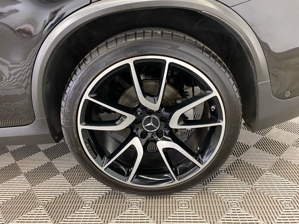 Used 2019 Mercedes-Benz GLC 43 AMG 4MATIC image 10