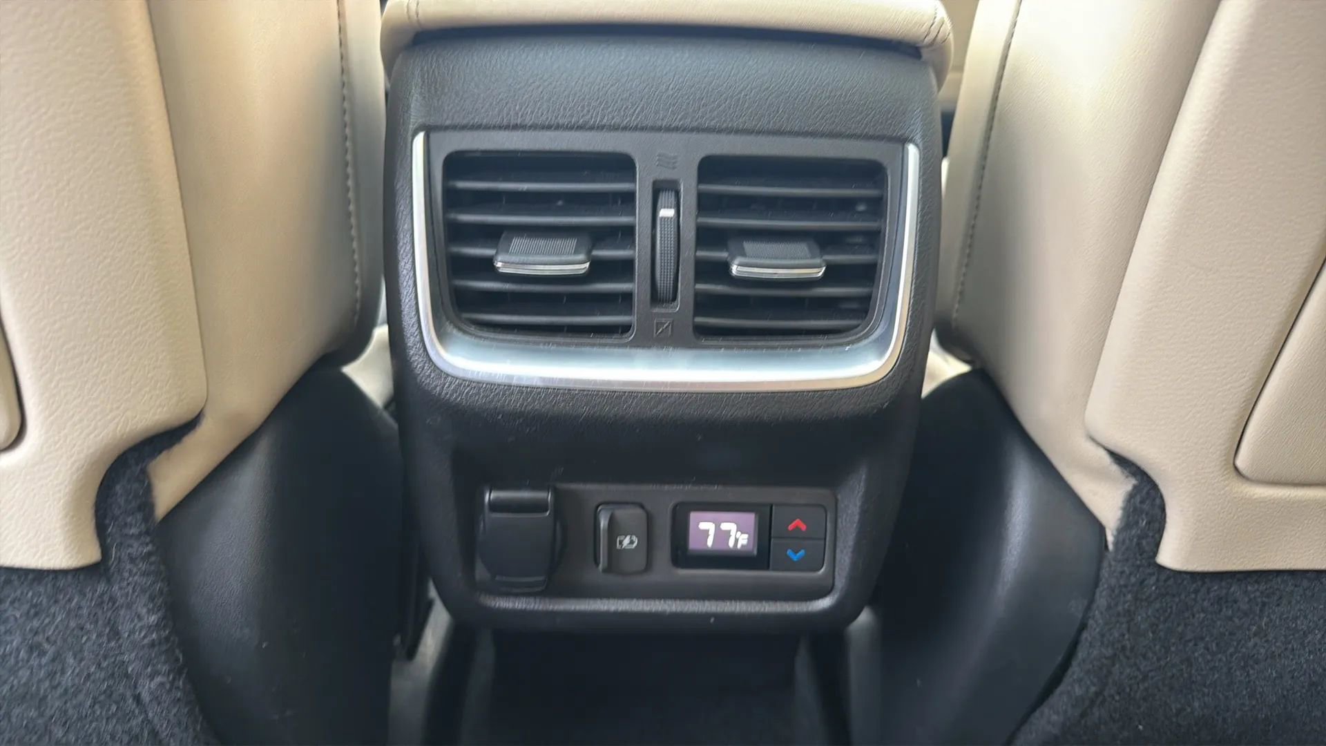 Used 2019 INFINITI QX50 Essential w/ Premium Heat Package image 15